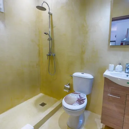 Feakia Apartament